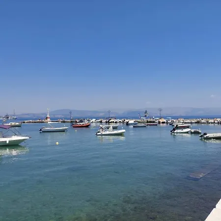 بيت للعطل Adriana Mon Repos