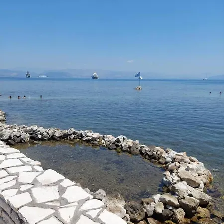 Adriana Mon Repos Feriehus *