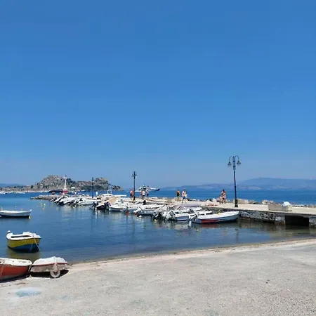 Adriana Mon Repos Feriehus Anemomylos